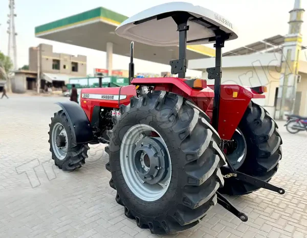 Massive 290 4WD Tractors For Sale In Jamaica